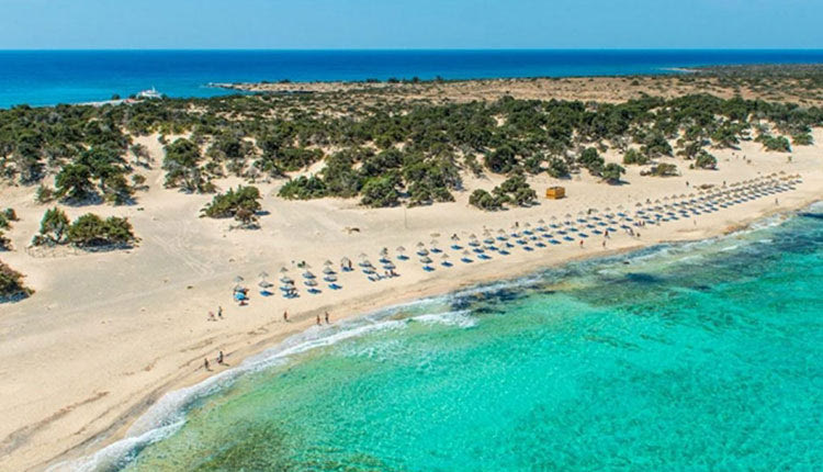 Το Γαϊδουρονήσι στις καλύτερες παραλίες