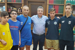 Αρωγοί των gerontis fighters Περιφέρεια και ΑΝΕΚ