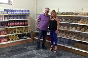 Πλήρες γεύμα για 240 ανθρώπους!