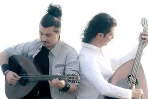 Ο Μιχάλης Τζουγανάκης ταξιδεύει και πάλι στον τόπο π’ αγαπά