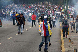 Πνίγηκαν στο αίμα οι εκλογές για τη Συντακτική