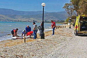 ΠΝΙΓΗΚΑΝ ΓΙΑ ΝΑ ΣΩΣΟΥΝ ΤΑ ΠΑΙΔΙΑ ΤΟΥΣ: Τραγωδία στη θάλασσα για δύο νέους ανθρώπους