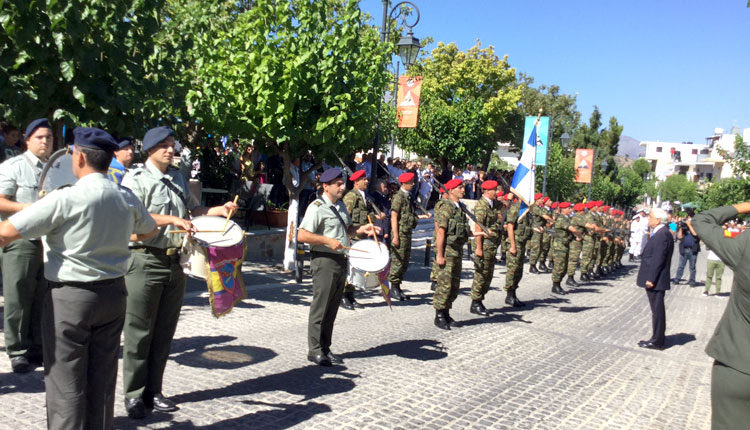 73η ΕΠΕΤΕΙΟ ΤΟΥ ΟΛΟΚΑΥΤΩΜΑΤΟΣ ΤΩΝ ΑΝΩΓΕΙΩΝ: Στεφάνι στο μνημείο των θυμάτων της Κατοχής κατέθεσε ο Προκόπης Παυλόπουλος