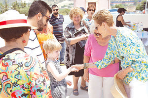 Η ΠΡΕΣΒΕΙΡΑ ΤΩΝ ΠΑΙΔΙΩΝ ΚΑΙ ΤΩΝ ΜΗΤΕΡΩΝ ΣΑΛΙΜΑ ΑΓΑ ΧΑΝ ΜΙΛΑ ΣΤΗΝ “Π”