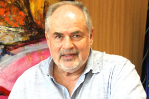 ο αναπληρωτής υπουργός Έρευνας και Καινοτομίας Κώστας Φωτάκης