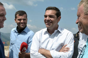 Ο κ. Τσίπρας χθες στα καμένα