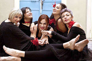 Συναυλία με το συγκρότημα Stringless