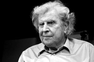 Μίκης Θεοδωράκης