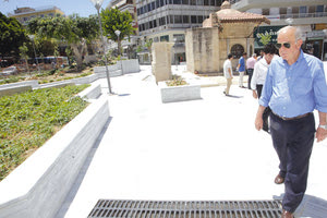 ΔΗΜΑΡΧΟΣ Κουμπές