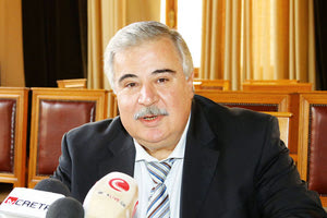 Ο αντιδήμαρχος, Γ.Καραντινός