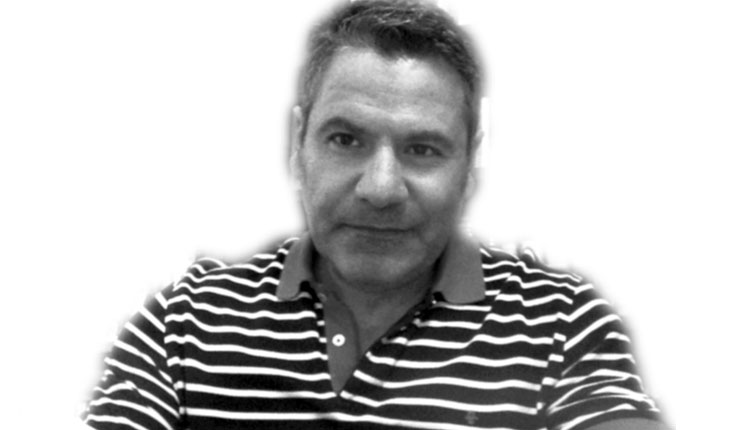 Κώστας Μπογδανίδης