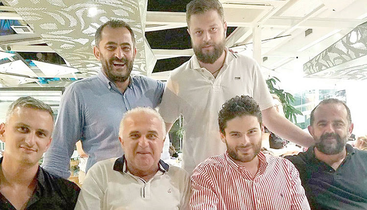 Καλές, “γαλάζιες” παρέες