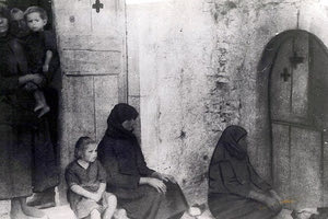 Εικόνα από τα Αμιρά Βιάννου μετά το ολοκαύτωμα...