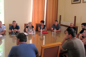 καταστηματάρχες χωρίς άδεια