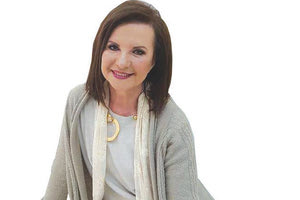 Η ΑΝΝΑ ΜΠΙΘΙΚΩΤΣΗ ΜΙΛΑ ΣΤΗΝ “Π”