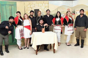 “Ο Πατούχας” ΑΠΟ ΤΗ ΘΕΑΤΡΙΚΗ ΟΜΑΔΑ ΚΑΤΩ ΑΣΙΤΩΝ