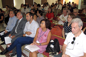 διεθνές συνέδριο “Εκθέσεις: Νέες προσεγγίσεις”. στο το Μουσείο Καζαντζάκη