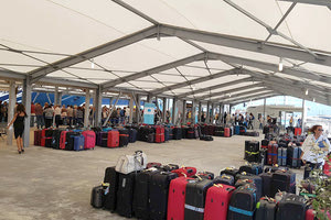 το στέγαστρο του λιμανιού