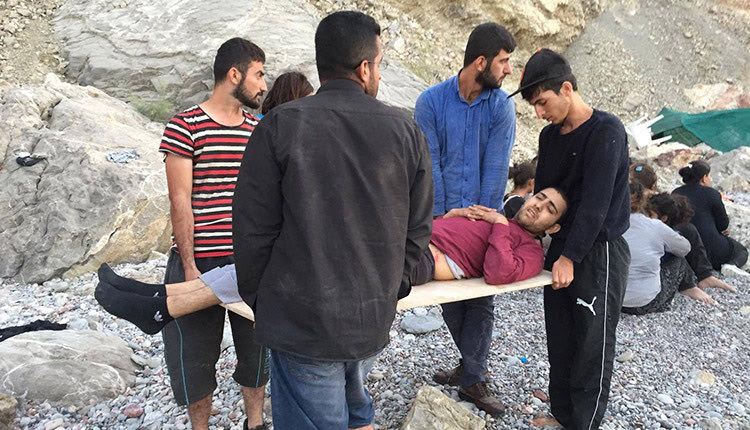  44 ναυαγούς πρόσφυγες στα νησάκια Παξιμάδια, στον κόλπο της Μεσσαράς