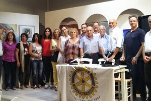 τους μαθητές του Εσπερινού Γενικού Λυκείου Ηρακλείου και του 4ου ΕΠΑΛ Ηρακλείου, που πέτυχαν την εισαγωγή τους σε πανεπιστήμια και ΤΕΙ θα βραβεύσει ο Ροταριανός Όμιλος Ηρακλείου