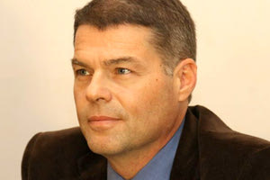 Ο πρόεδρος του Δικηγορικού Συλλόγου Ηρακλείου Αρης Ροζάκης