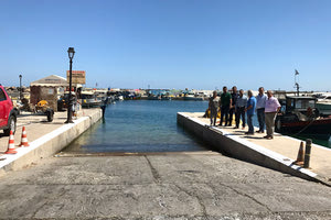 στο λιμάνι της Παντάνασσας