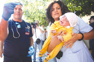 Ακόμα και βρέφη γεννήθηκαν στο... δρόμο της προσφυγιάς