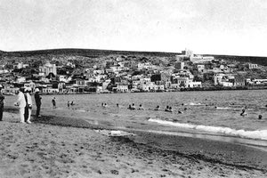 ΦΩΤΟ ΗΜΕΡΑΣ: Τα μπάνια των στρατιωτών στη Σητεία