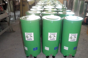 Μετατρέπει τα σκουπίδια σε... ζωοτροφές