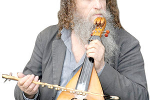 Αναβάλλεται για τις 11 Οκτωβρίου η συναυλία του Ψαραντώνη