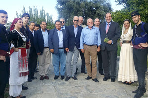 Τα μέλη του ΣΕΤΕ στη φάρμα Agreco του ομίλου ξενοδοχείων της Grecotel : Είδαν στην πράξη τη σύνδεση τουρισμού και αγροδιατροφικού τομέα