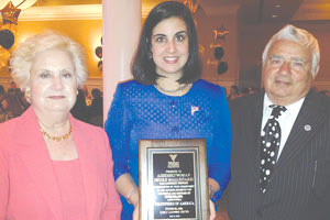 ΝΙΚΟΛ ΜΑΛΛΙΩΤΑΚΗ: Τι συνδέει με την Κρήτη την υποψήφια δήμαρχο Νέας Υόρκης