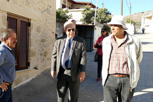 Επίσκεψη στις  τοπικές κοινότητες Κερασίων και Δαφνών πραγματοποίησε ο δήμαρχος Ηρακλείου Βασίλης Λαμπρινός