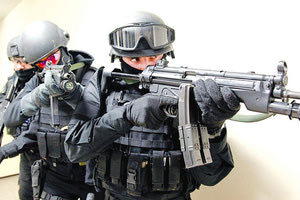 ΜΕΓΑΛΗ ΑΣΚΗΣΗ ΓΙΑ ΤΡΟΜΟΚΡΑΤΙΚΗ ΕΠΙΘΕΣΗ στο Ηράκλειο