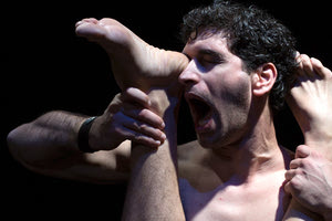 Το Λονδίνο υποκλίθηκε στον «Οιδίποδα Τύραννο» του Τ. Μουδατσάκι