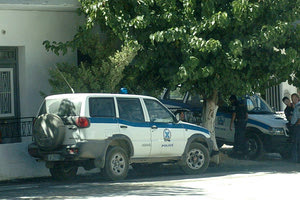 ΧΩΡΙΟ - ΑΣΤΥΝΟΜΙΚΟΙ