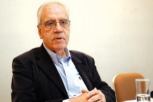 ΓΙΩΡΓΟΣ ΣΤΑΣΙΝΑΚΗΣ