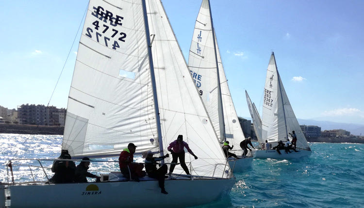 ΙΣΤΙΟΠΛΟΪΑ: Στιγμιότυπο από τον αγώνα στο Κύπελλο Ηρακλείου 