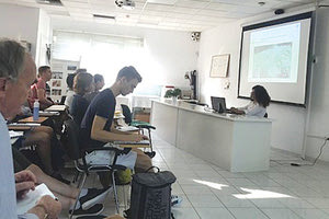 Στις εγκαταστάσεις επεξεργασίας λυμάτων της ΔΕΥΑΗ βρέθηκε στις 17 του μήνα μια ομάδα τριάντα περίπου φοιτητών του γνωστού ολλανδικού Αγρονομικού  Πανεπιστημίου ‘’WAGENINGEN’’