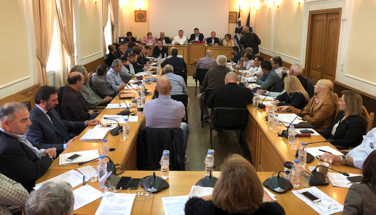 Έργα 100 εκατομμυρίων ανακοίνωσε ο περιφερειάρχης Κρήτης.