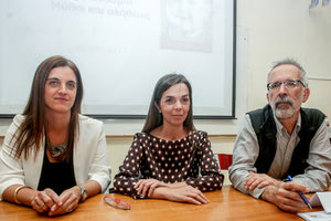 Τρεις ειδικοί μίλησαν χθες για τα εμβόλια