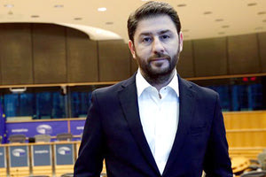 ο Νίκος Ανδρουλάκης, ευρωβουλευτής του ΠΑΣΟΚ και υποψήφιος για την ηγεσία του ενιαίου φορέα της Κεντροαριστεράς