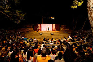 Με πολλές “Προσωπογραφίες” συνεχίζεται το Αναγεννησιακό Φεστιβάλ