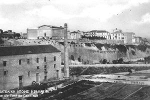 ΦΩΤΟ ΗΜΕΡΑΣ : Η ανατολική πλευρά του Ηρακλείου