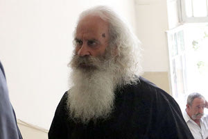 «Δεν θέλω άλλο αίμα, αλλά να ξεδοντιαστούν…»