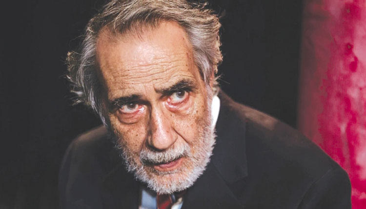 Ο Κώστας Αρζόγλου μας  εξηγεί «Πώς να απαγάγετε έναν τραπεζίτη»