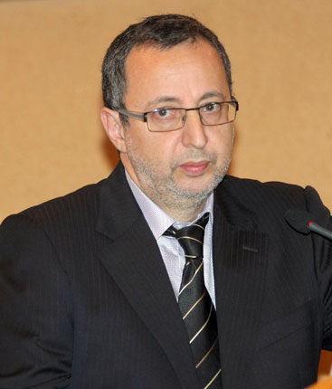 Ο πρόεδρος του παραρτήματος Ηρακλείου της Ελληνικής Μαθηματικής Εταιρείας, κ. Ανδρέας Βαρβεράκης