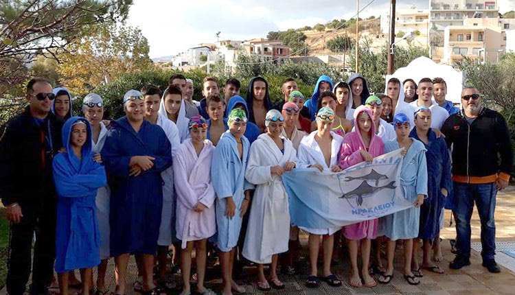  Τα “Δελφίνια” που πήραν μέρος στους αγώνες 