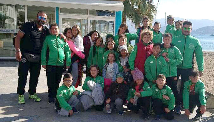  Ο ΕΓΟΗ με τους προπονητές του 