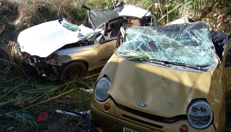 ΤΡΟΧΑΙΟ ΚΡΟΥΣΩΝΑ: Σε άμορφη μάζα μετατράπηκε το Nissan Almera